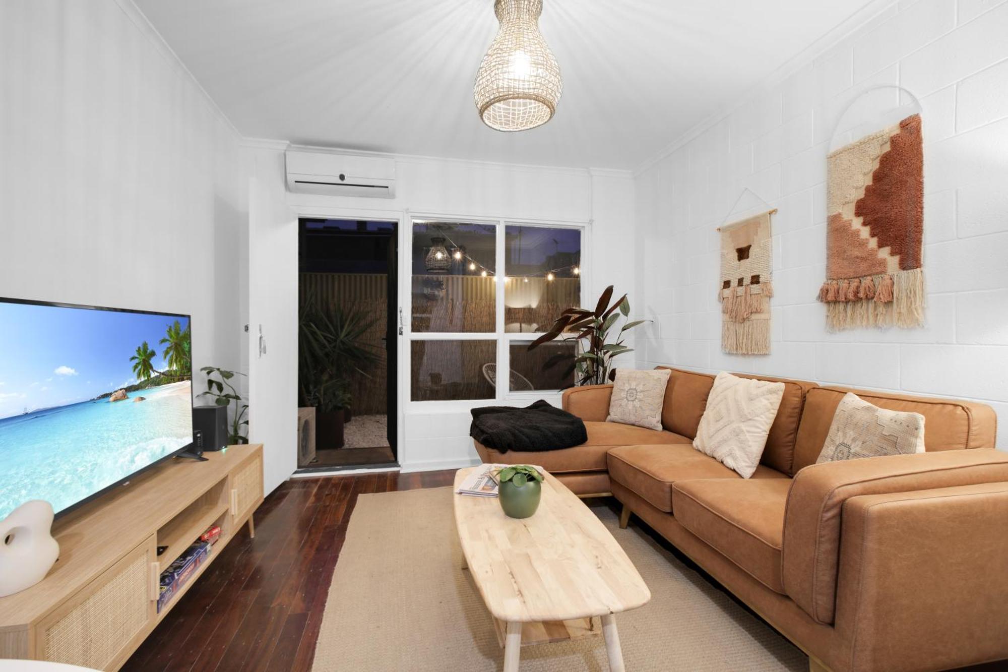 Apartment Perfect Cosy Beachside Escape *